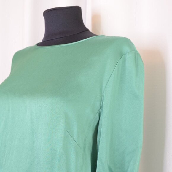 NWT Theory Green Satin 'Maudia' Blouse Sz L - Picture 5 of 8